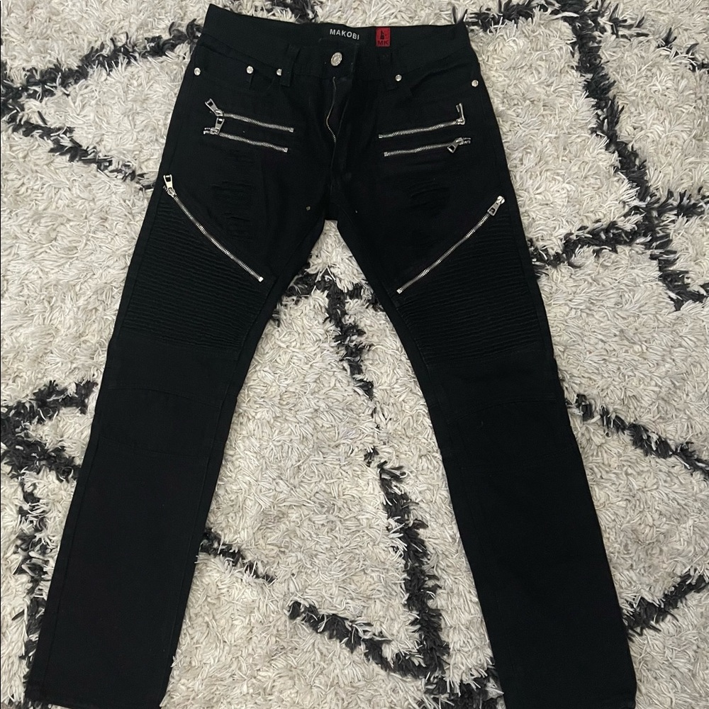 Men’s multi-zipper jeans